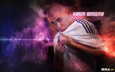 中欧电竞讨论-脏辫造型亮眼